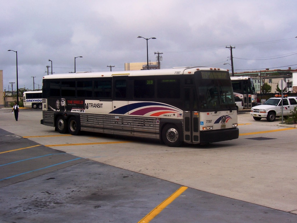 secaucus nj transit station